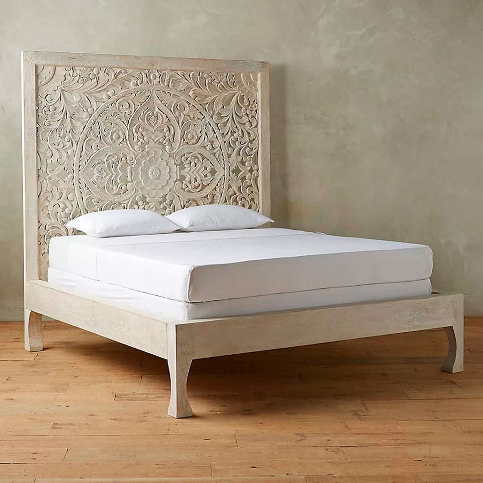 Кровать 2х-спальная с высоким резным изголовьем bed019 - фото